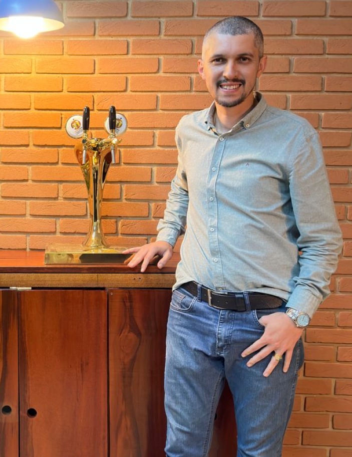 Stivis Silva - Fundador